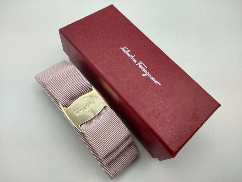 フェラガモ買取 バレッタ